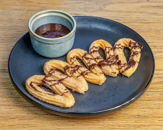 4 Churros